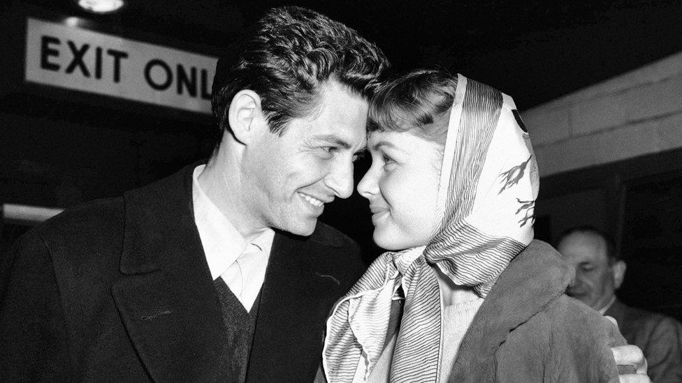 Debbie Reynolds and Eddie Fisher