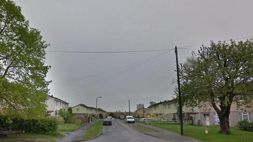 Barnfield Road