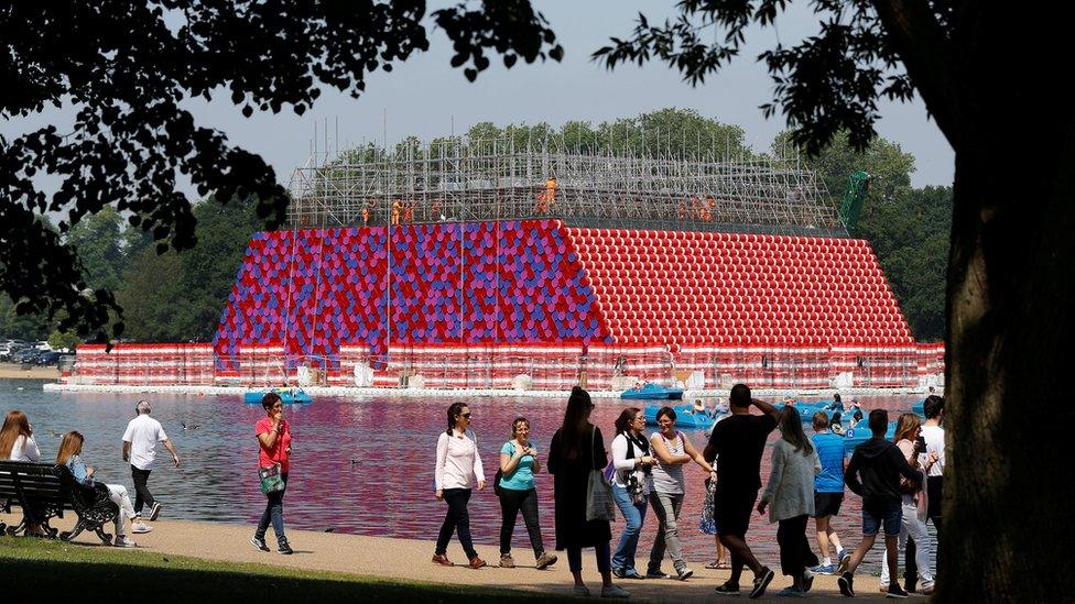 'The Mastaba', Hyde Park