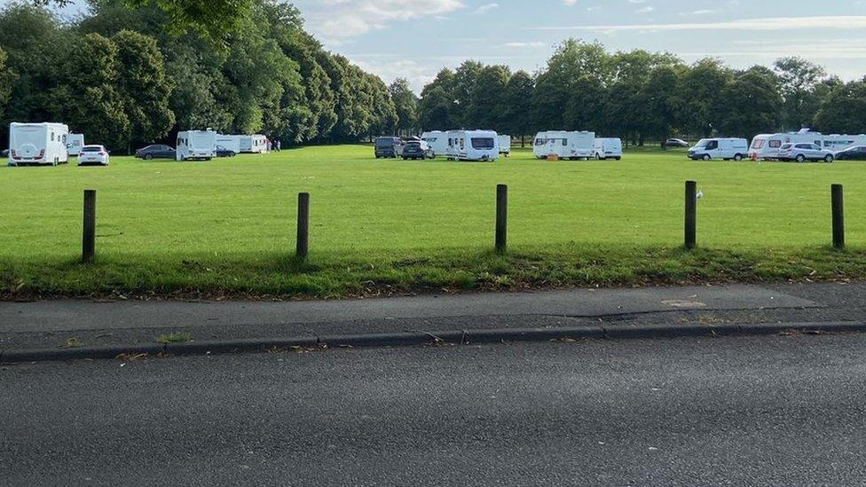 Travellers on Wolstanton Marsh