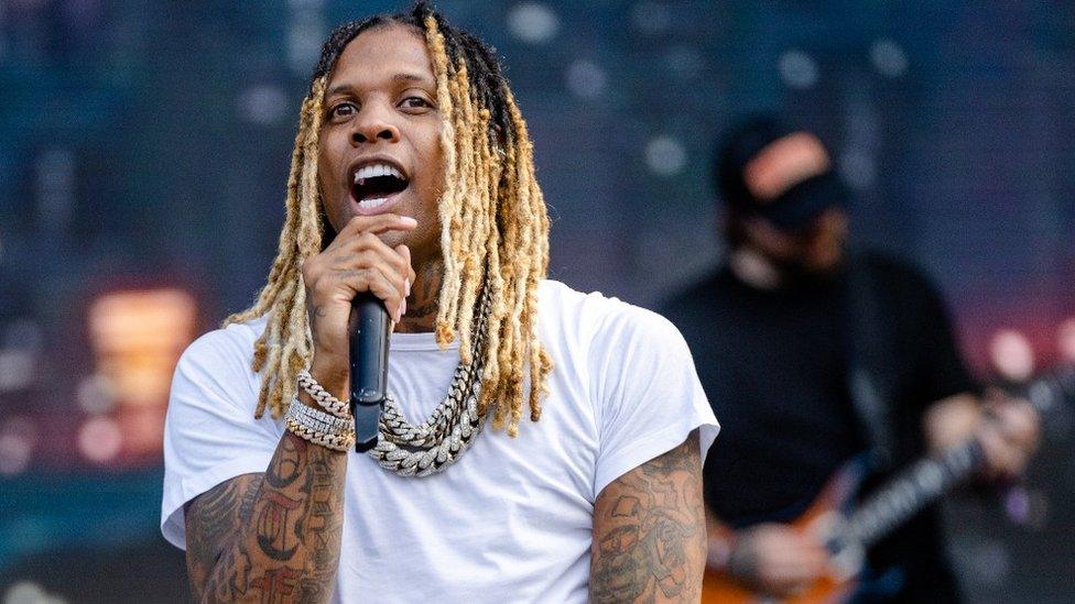 Lil Durk is taking a break after stage explosion - BBC News