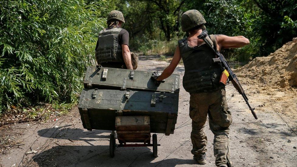 Ukrainian soldiers Avdeyevka, eastern Ukraine, 10 August