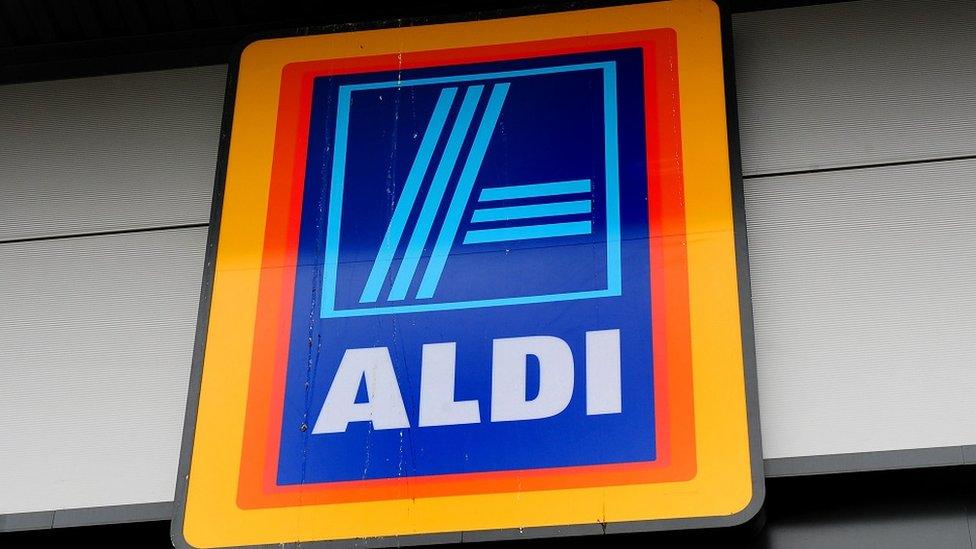 Aldi store sign