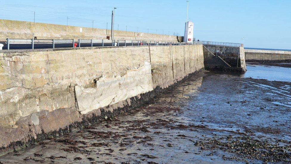 Seahouses Pier