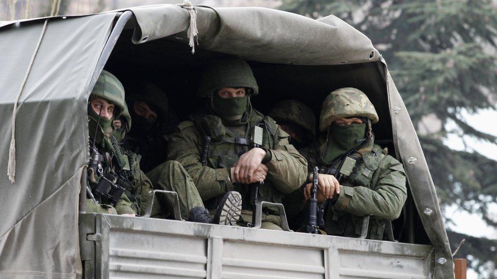 Troops in Russian military truck in Crimea, 1 Mar 14