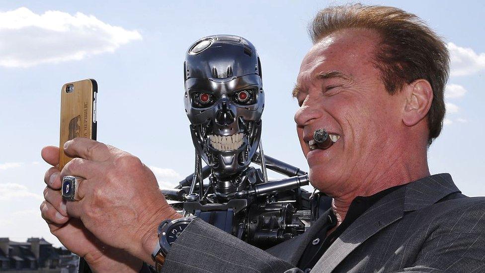 Arnold Schwarzenegger and The Terminator prop