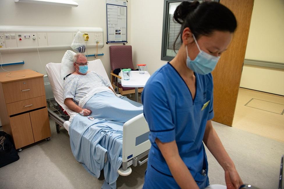 Patient and nurse at QEUH