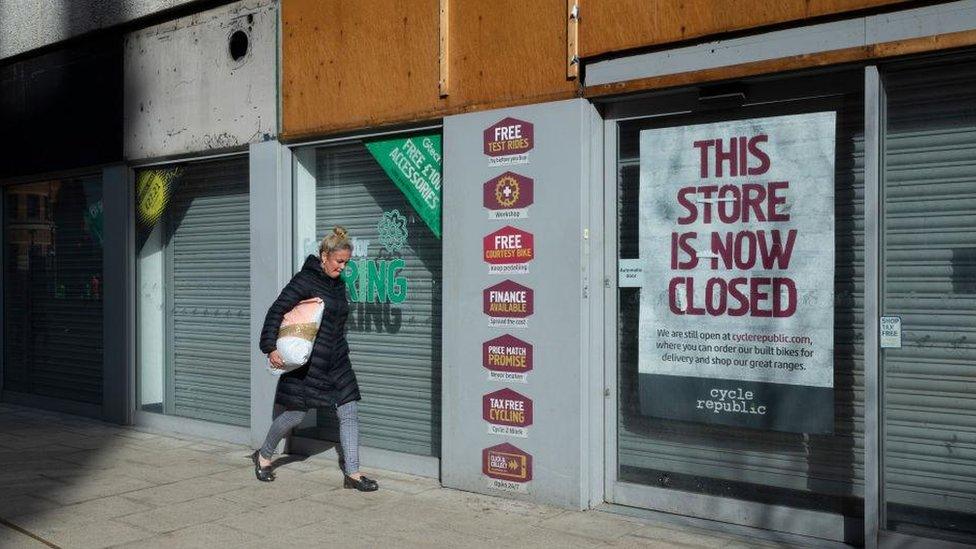 Closed shop in Leeds, February 2022