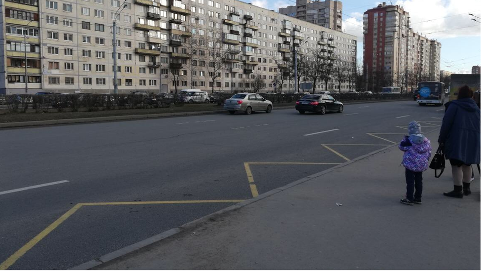 St Petersburg street scene, April 2019