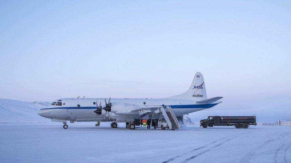 IceBridge plane