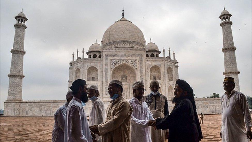 Muslims in front of the Taj Mahal in Uttar Pradesh