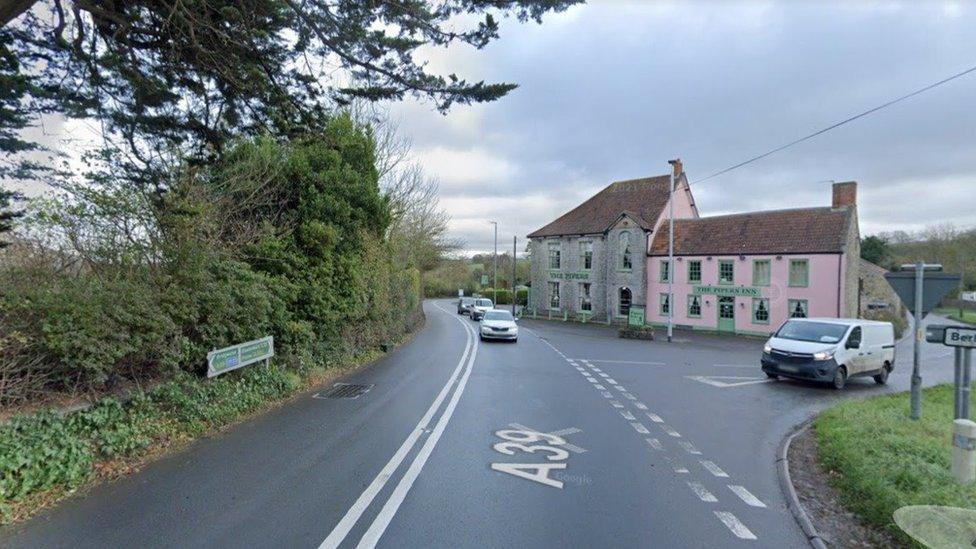 The A39 Bath Road near the Junction with Berhill near Walton, looking East.