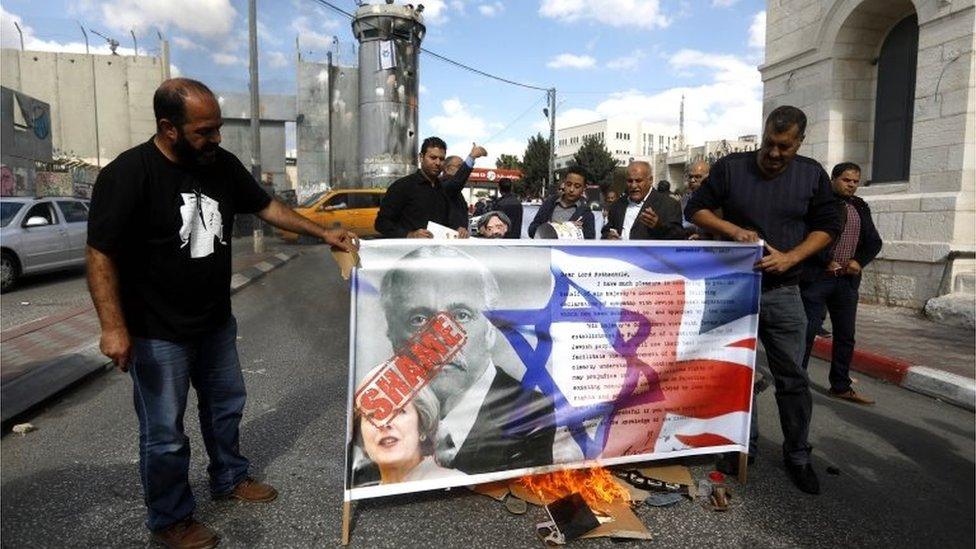 Palestinians protest against the Balfour Declaration, in Bethlehem (01/11/17)