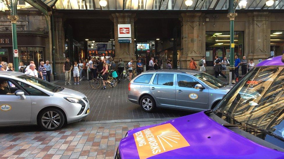 Taxis at Glasgow Central