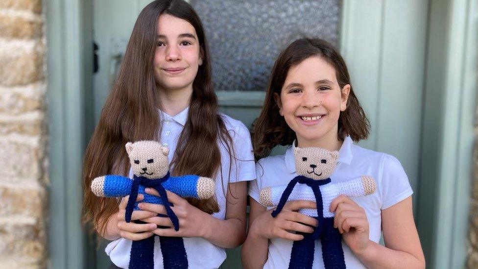 Amelie and Anya with bears