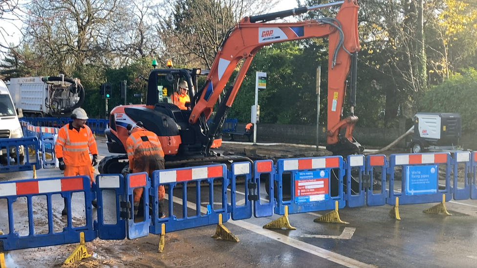 A4 Bath Road Closure