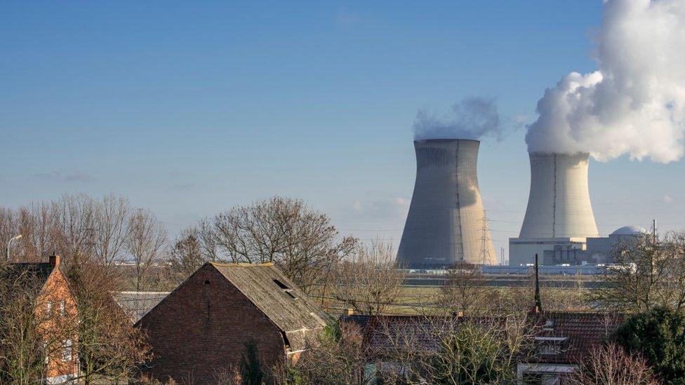 Houses in the vicinity of the Doel Nuclear Power Station