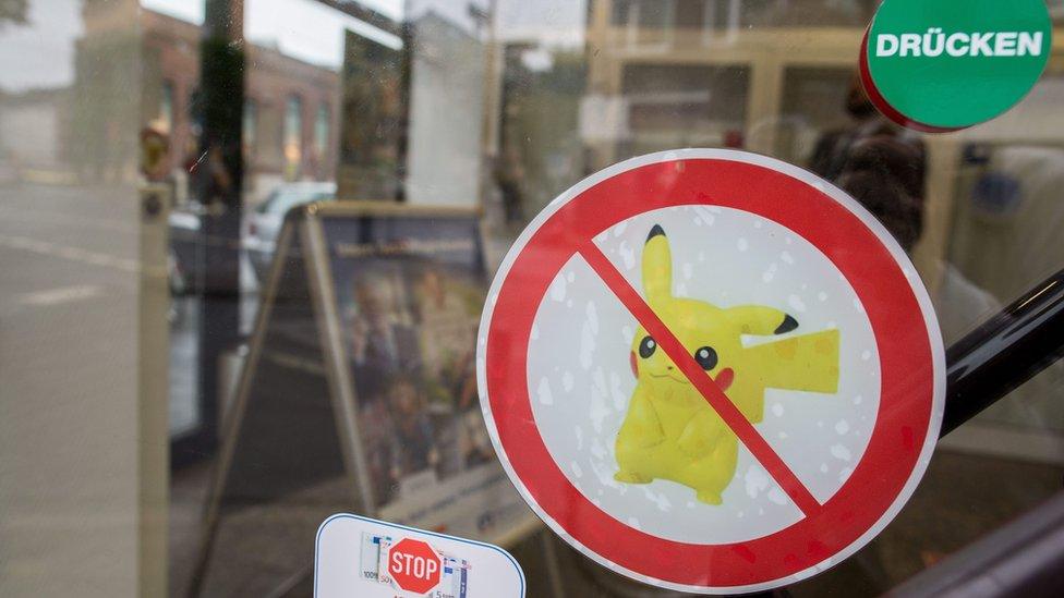 23 Volksbank Neuss branches in Duesselfdorf have banned the game