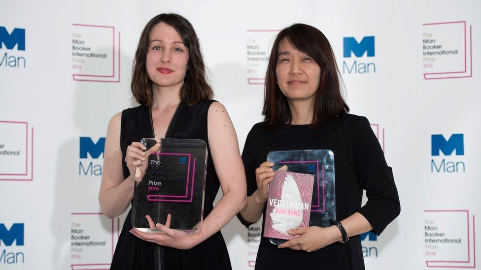 Han Kang (right), author of The Vegetarian, poses for photographers with translator Deborah Smith (left) after winning the Man Booker International Prize on 16 May 2016