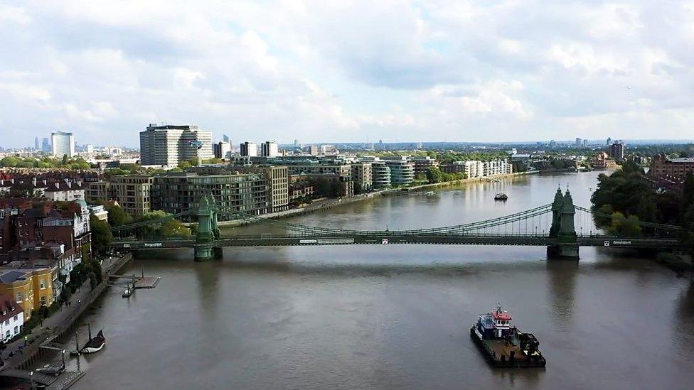 Hammersmith Bridge