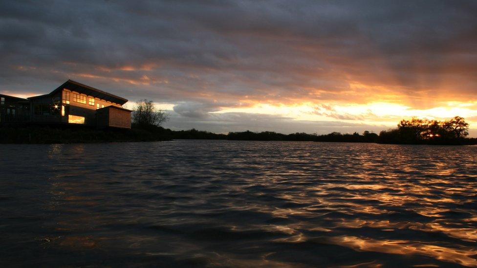 Attenborough Nature Reserve