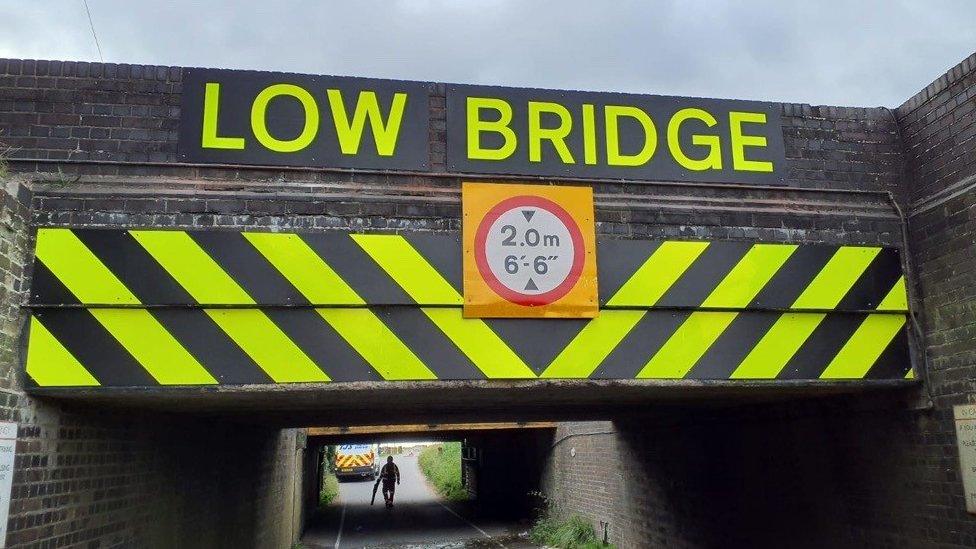 Signs on Stonea bridge