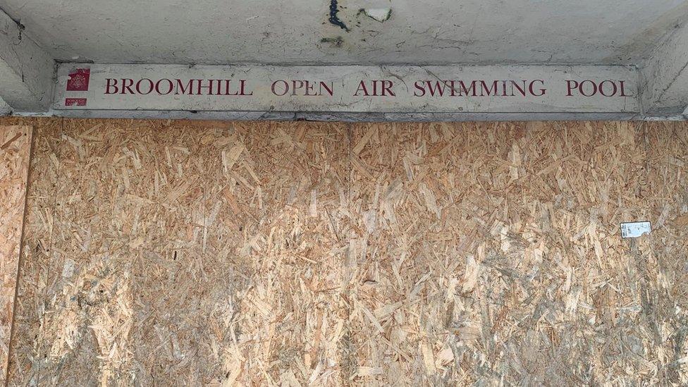 Broomhill Pool in Ipswich