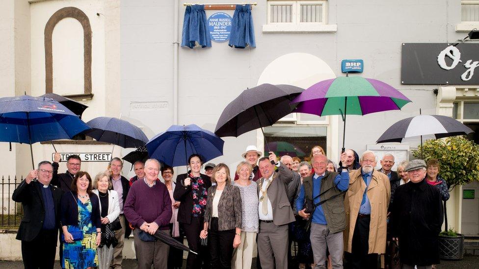 Blue plaque for Annie Maunder