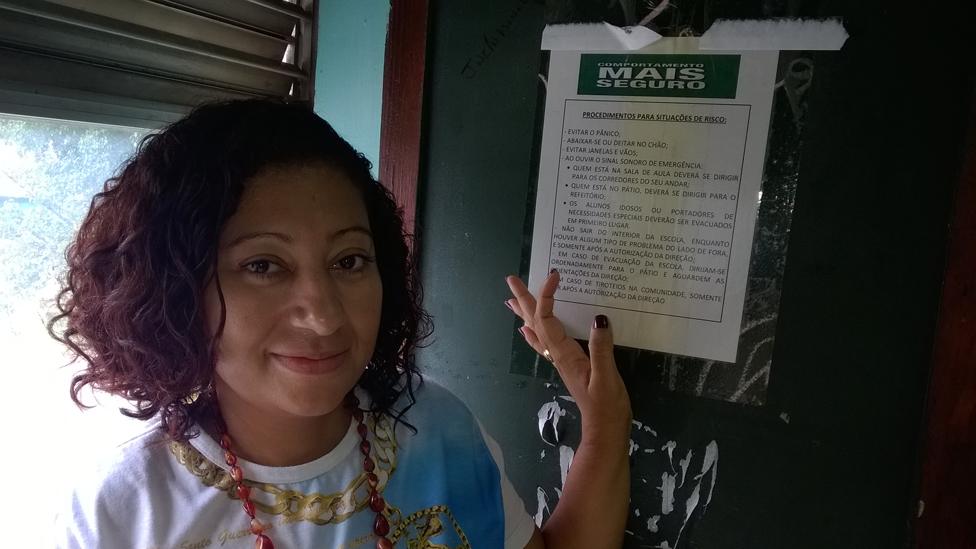 Roberta de Sousa at school in Complexo de Mare