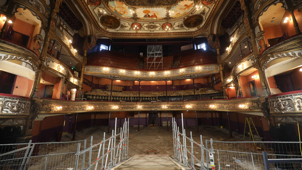 Building work and scaffolding as viewed from the Opera House stage