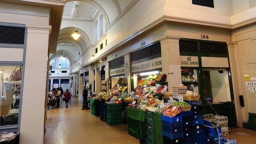 Fruit and veg store