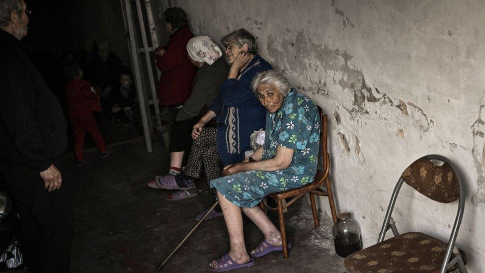 People sheltering in Lysychansk, 7 June