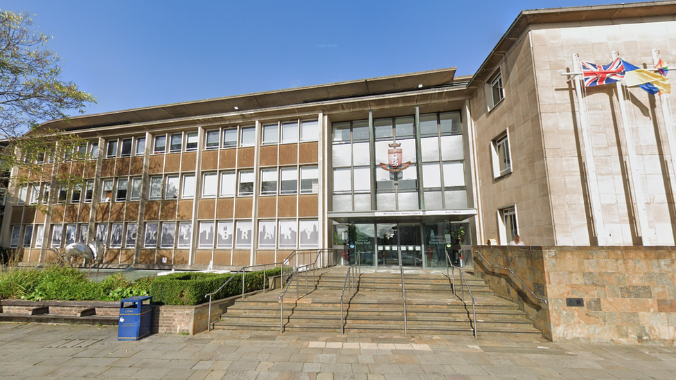 Shire Hall building in Warwick