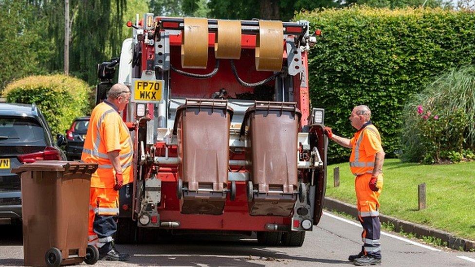 Generic - bin collectors