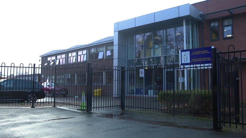 Ysgol Sant Joseff