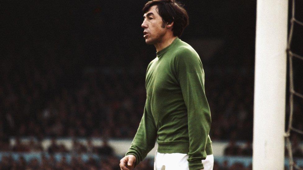 Gordon Banks playing for Stoke City in 1967