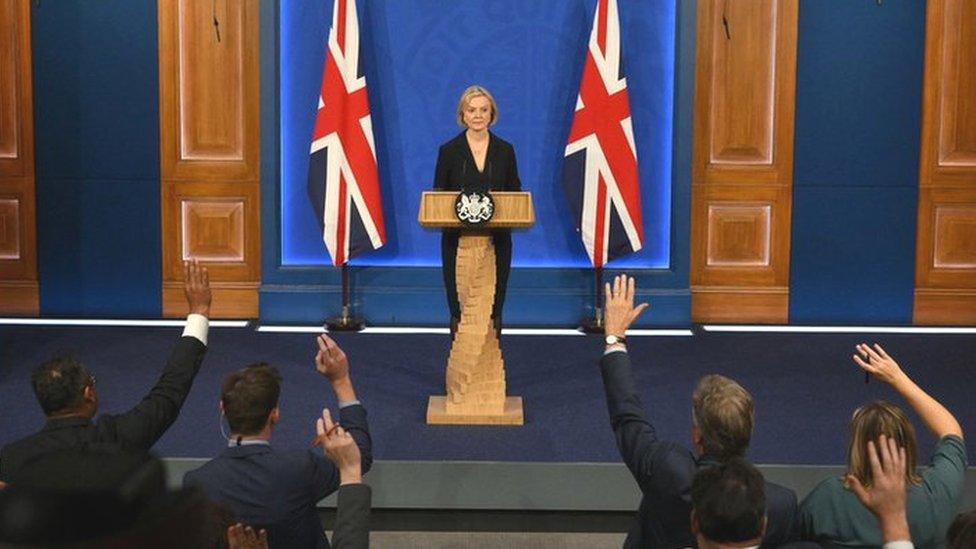 British Prime Minister Liz Truss attends a news conference in London, Britain, October 14, 2022. Daniel Leal/Pool via REUTERS