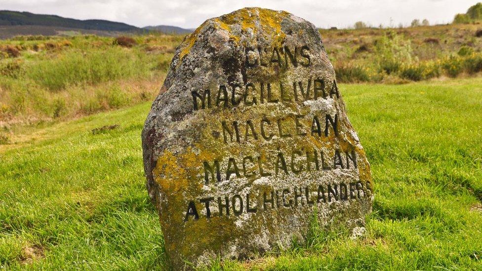 Grave marker at Culloden