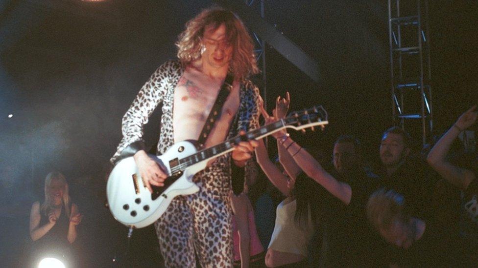 Justin Hawkins