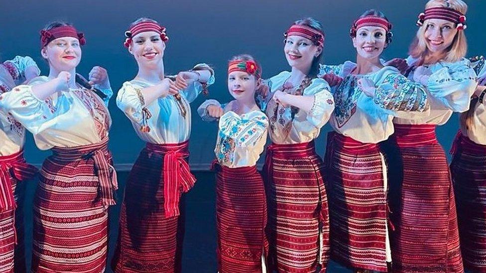 Ukrainian folk dancers