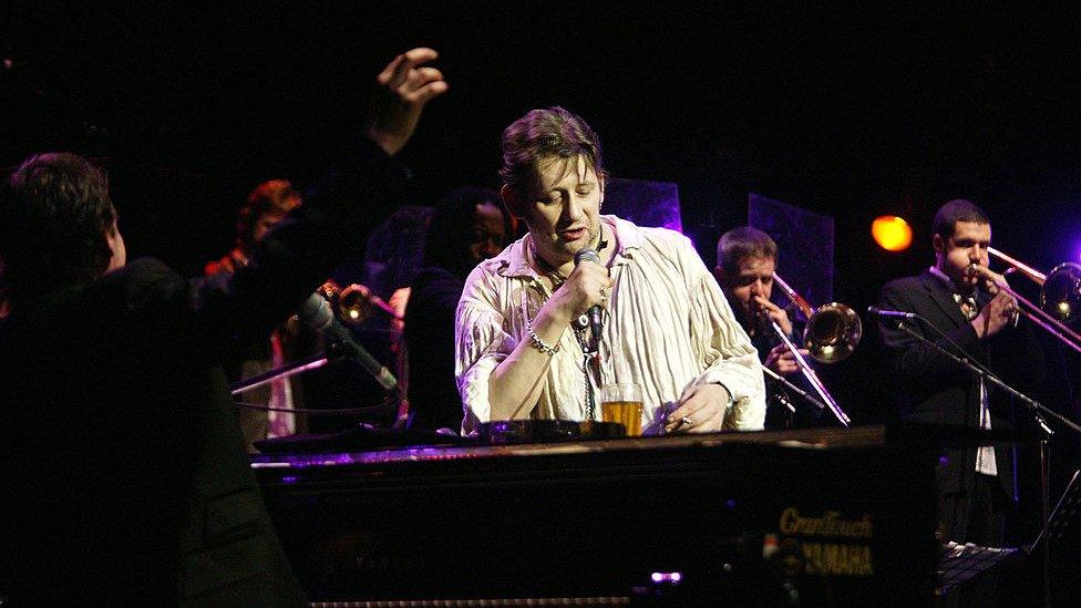 Shane MacGowan and Jools Holland