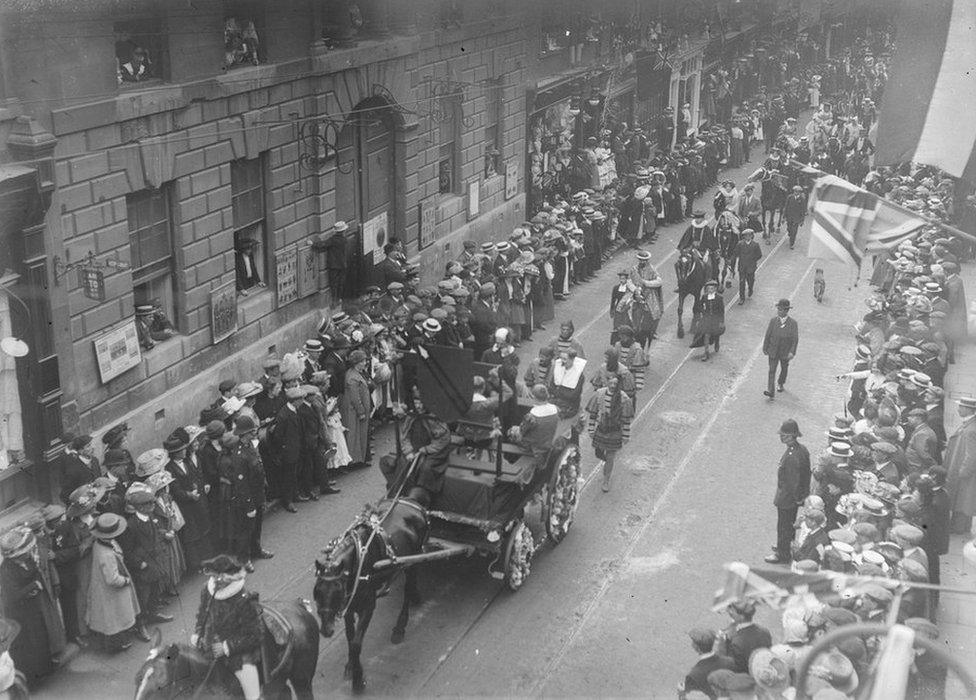 Coronation day parade