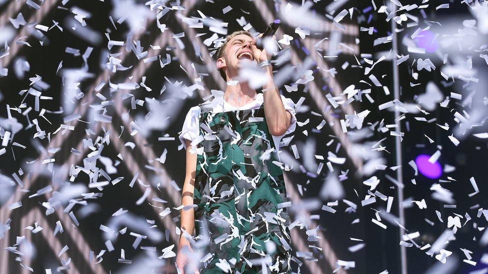 Olly with confetti