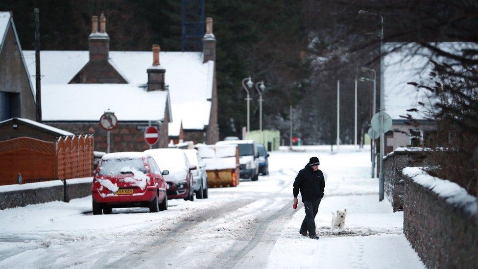 Snow in Ballater, Aberdeenshire