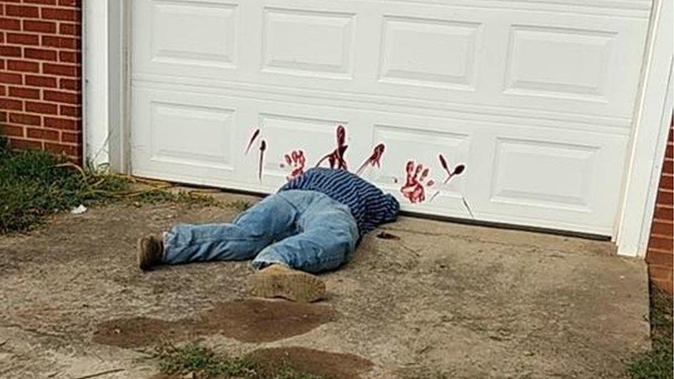 Tennessee Halloween decoration