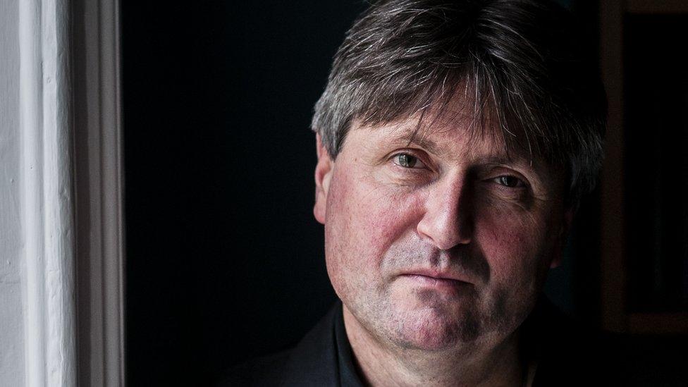 Simon Armitage