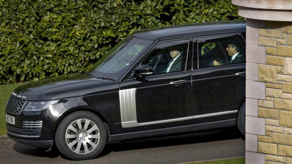 Rishi Sunak leaves the Culloden Hotel in a black Range Rover