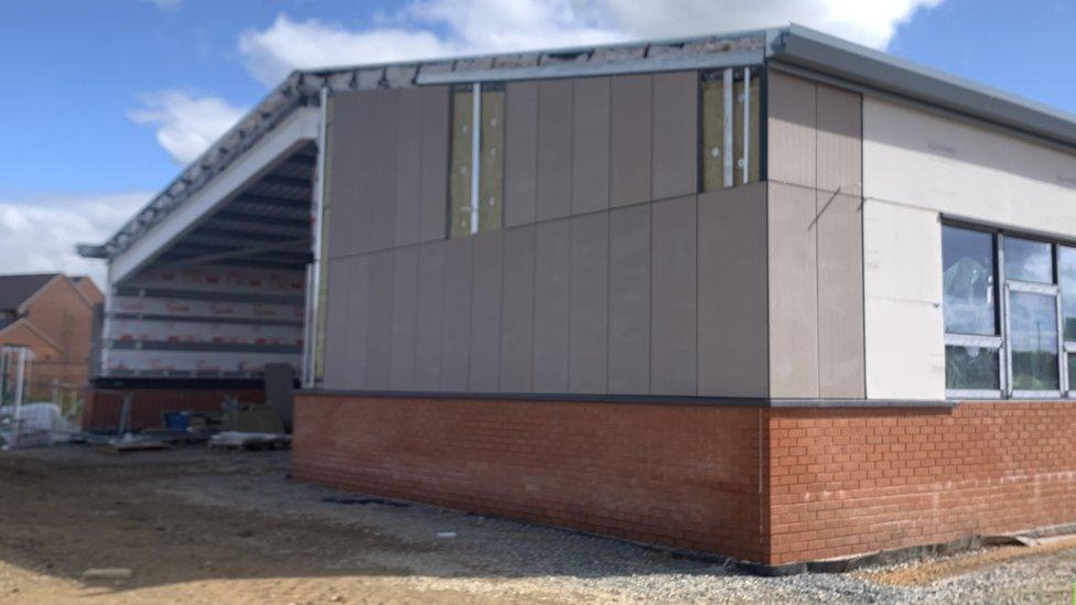 Wellington Place Primary School under construction