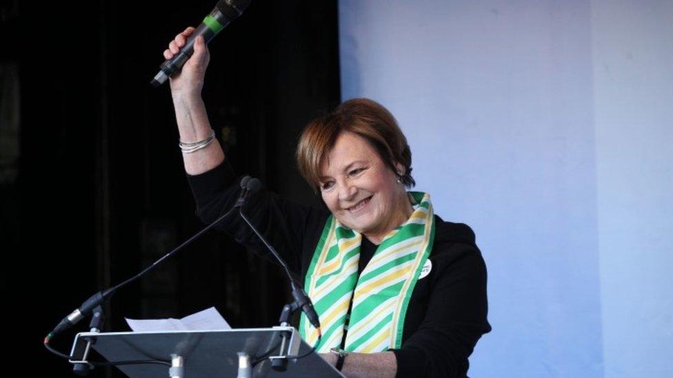 Delia Smith addresses Anti-Brexit campaigners