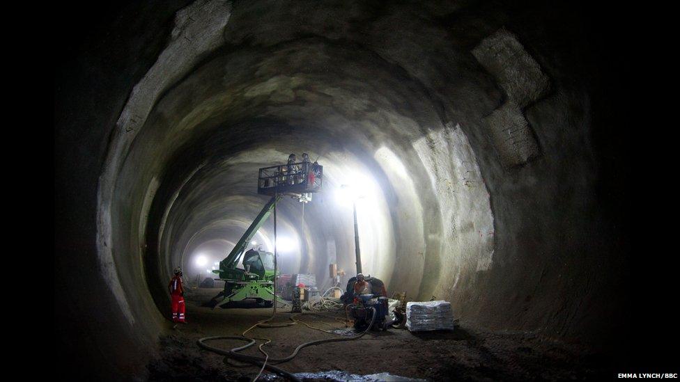 Application of a concrete layer during the Crossrail tunnel construction under Finsbury Circus, London